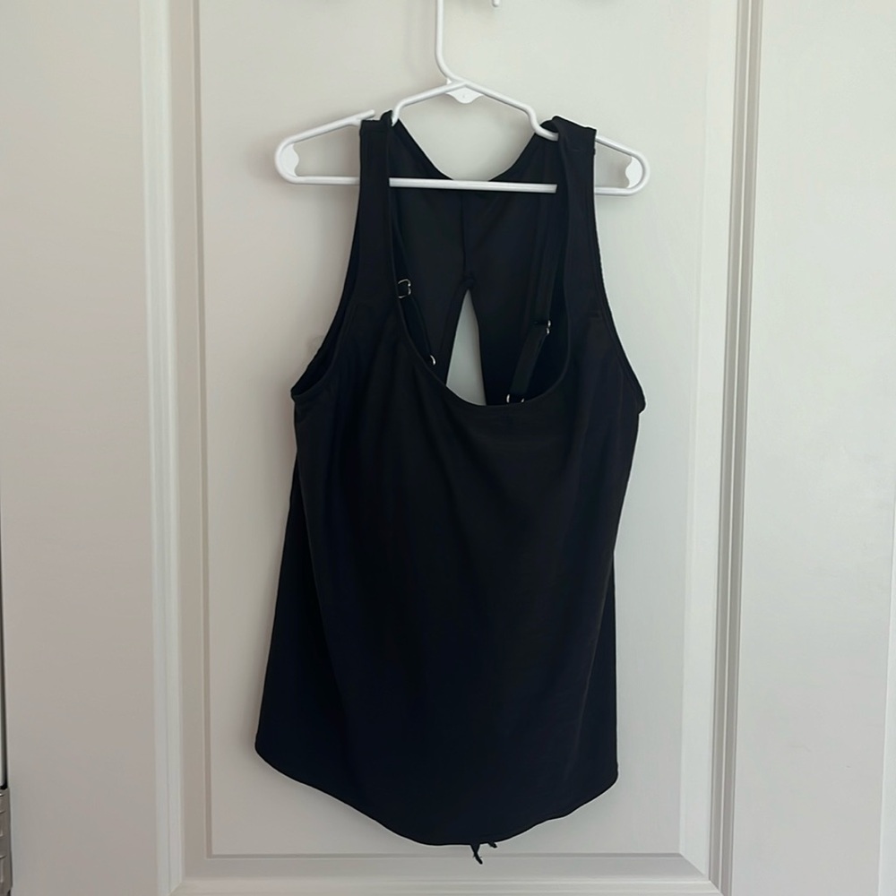 Women’s swim top